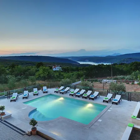 빌라 Rachele With Sea View And Private Pool By Istrabook