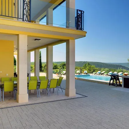Rachele With Sea View And Private Pool By Istrabook 빌라 크르니카